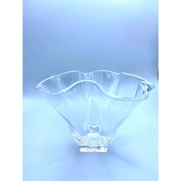 Steuben Handkerchief Vase